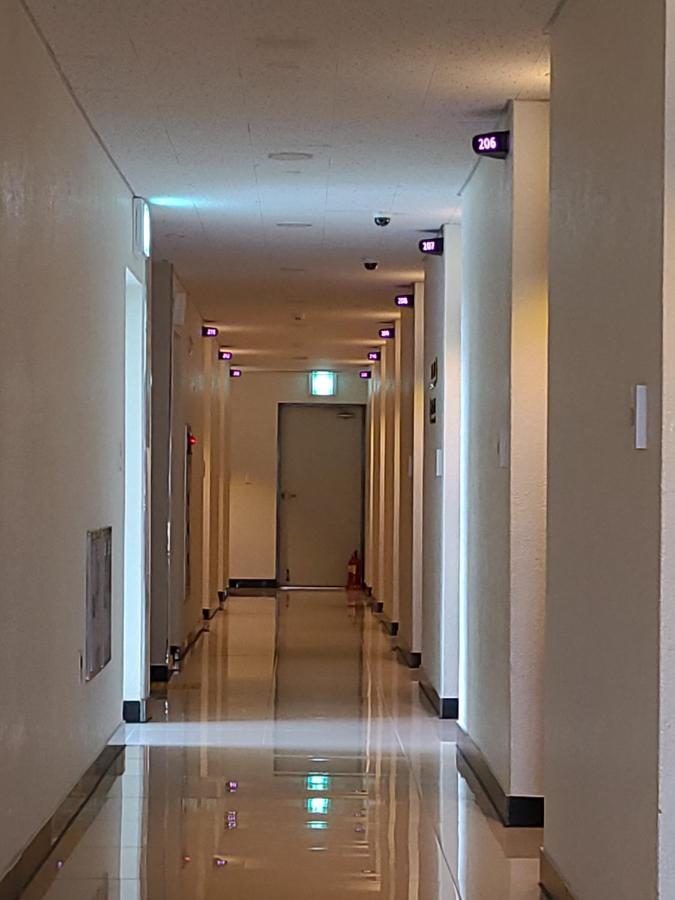 Nice Hotel Jeju Exteriör bild
